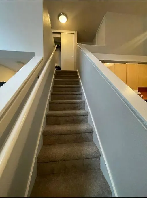 Affordable Belltown Condo Near Space Needle & Downtown Seattle Apartment