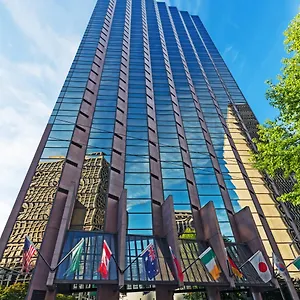 4* ホテル クラウン プラザ